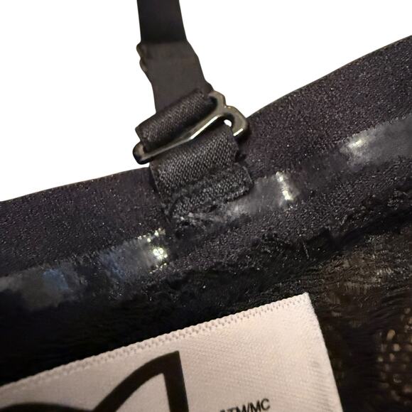 maidenform can be converted to strapless black bra size 36 DD - Picture 4 of 5